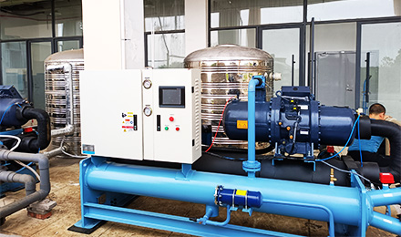 水冷螺桿冷水機(jī)80匹，金銀首飾加工冷卻使用